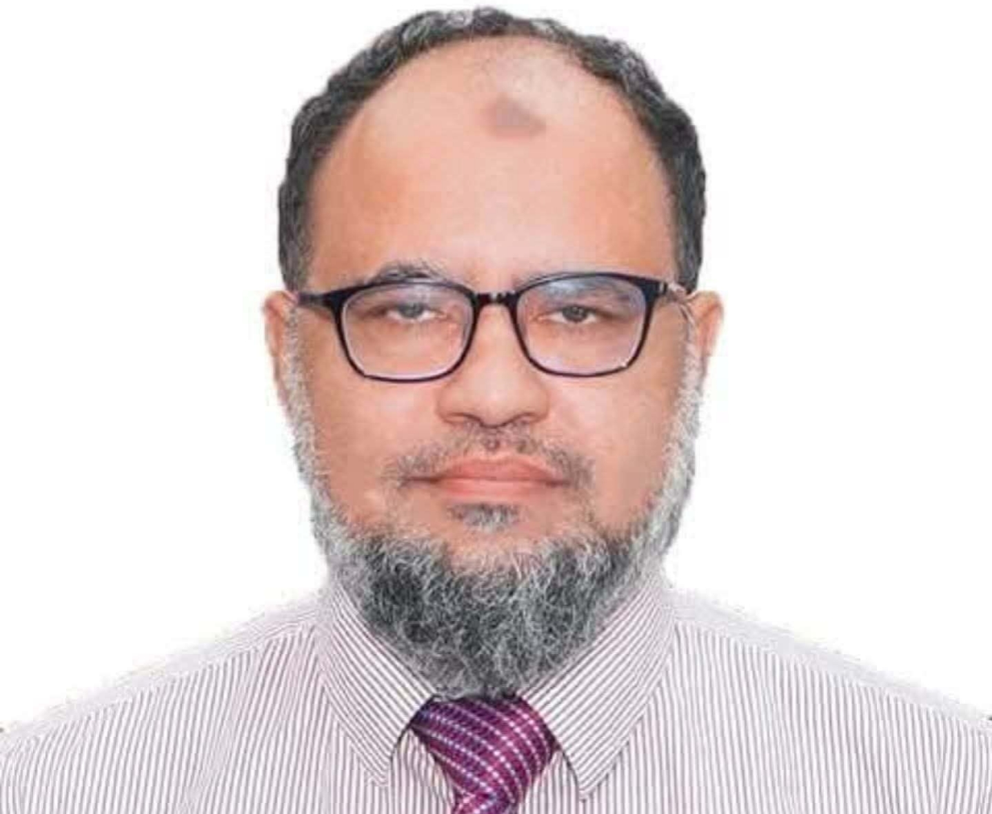 প্রধান উপদেষ্টা পদত্যাগ করবেন না: ফাইজ তাইয়েব আহমেদ