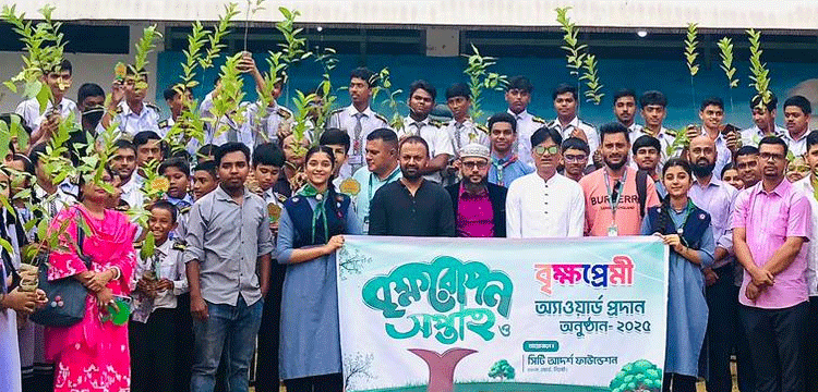 প্রধান উপদেষ্টা পদত্যাগ করবেন না: ফাইজ তাইয়েব আহমেদ