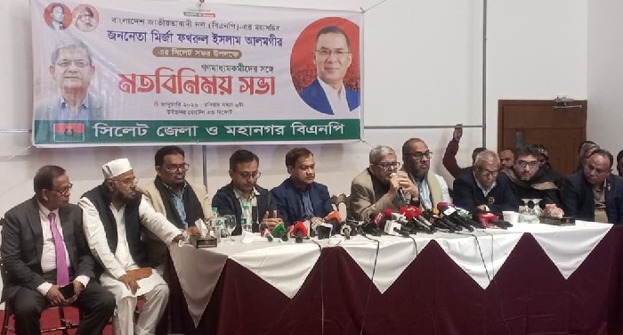 প্রধান উপদেষ্টা পদত্যাগ করবেন না: ফাইজ তাইয়েব আহমেদ