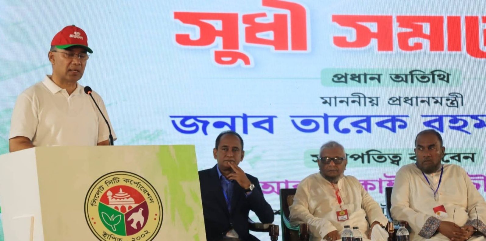 প্রধান উপদেষ্টা পদত্যাগ করবেন না: ফাইজ তাইয়েব আহমেদ