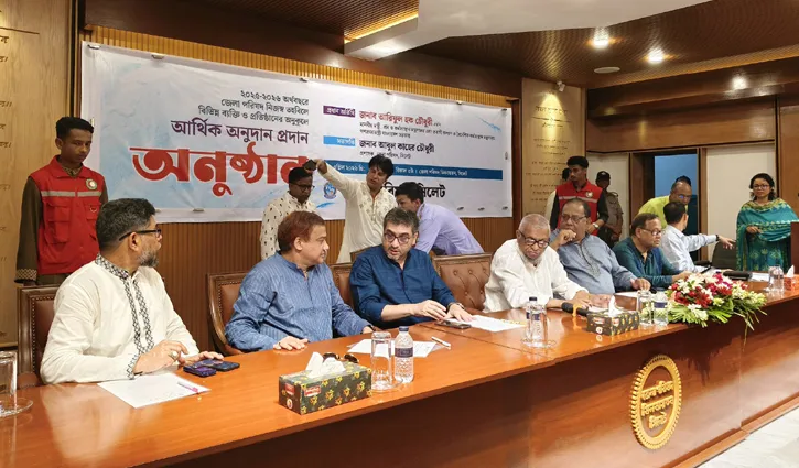 প্রধান উপদেষ্টা পদত্যাগ করবেন না: ফাইজ তাইয়েব আহমেদ