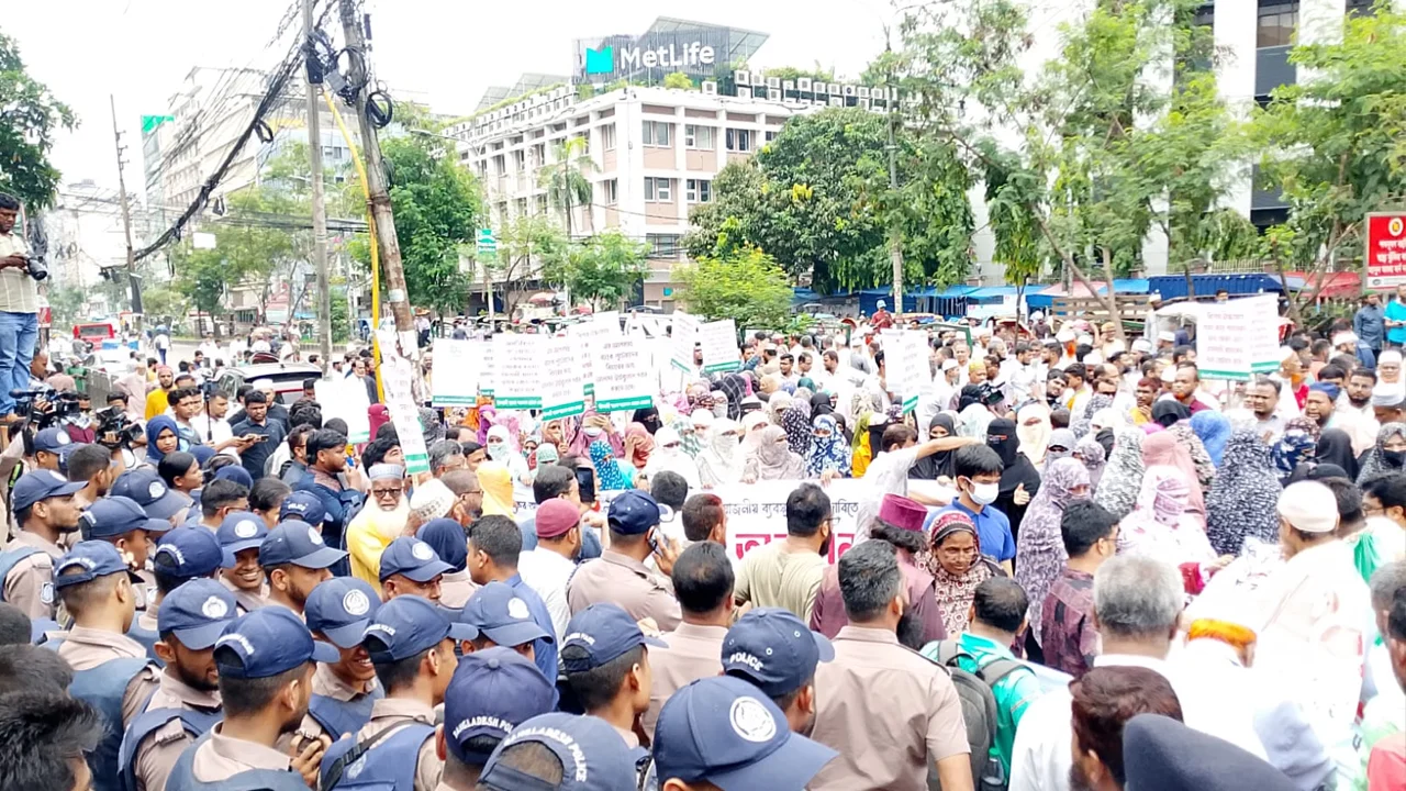 প্রধান উপদেষ্টা পদত্যাগ করবেন না: ফাইজ তাইয়েব আহমেদ