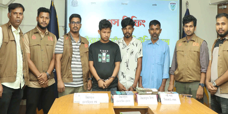 প্রধান উপদেষ্টা পদত্যাগ করবেন না: ফাইজ তাইয়েব আহমেদ
