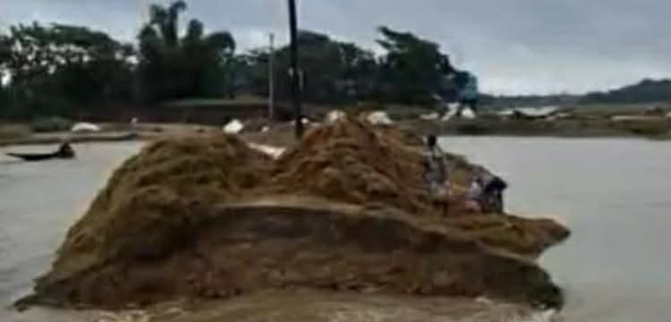 প্রধান উপদেষ্টা পদত্যাগ করবেন না: ফাইজ তাইয়েব আহমেদ