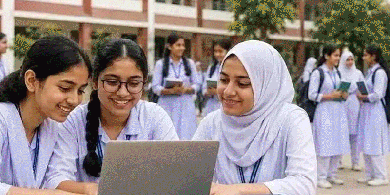 প্রধান উপদেষ্টা পদত্যাগ করবেন না: ফাইজ তাইয়েব আহমেদ