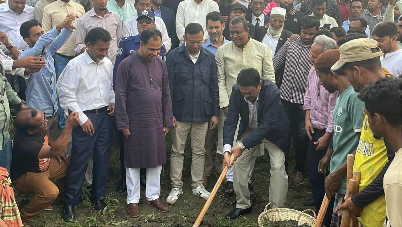 প্রধান উপদেষ্টা পদত্যাগ করবেন না: ফাইজ তাইয়েব আহমেদ