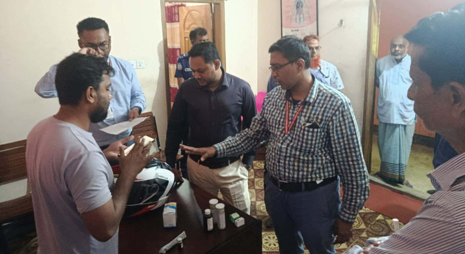 প্রধান উপদেষ্টা পদত্যাগ করবেন না: ফাইজ তাইয়েব আহমেদ