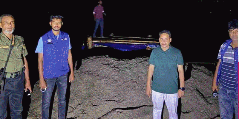 প্রধান উপদেষ্টা পদত্যাগ করবেন না: ফাইজ তাইয়েব আহমেদ