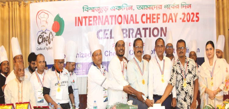 প্রধান উপদেষ্টা পদত্যাগ করবেন না: ফাইজ তাইয়েব আহমেদ