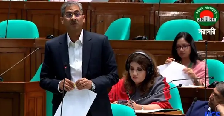 প্রধান উপদেষ্টা পদত্যাগ করবেন না: ফাইজ তাইয়েব আহমেদ