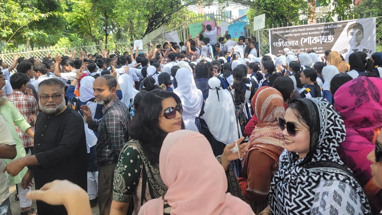 প্রধান উপদেষ্টা পদত্যাগ করবেন না: ফাইজ তাইয়েব আহমেদ