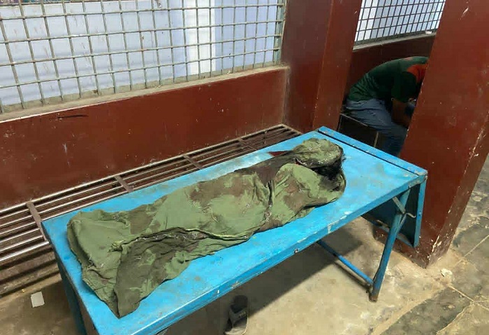 প্রধান উপদেষ্টা পদত্যাগ করবেন না: ফাইজ তাইয়েব আহমেদ