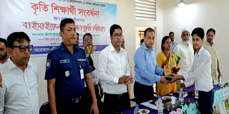 প্রধান উপদেষ্টা পদত্যাগ করবেন না: ফাইজ তাইয়েব আহমেদ