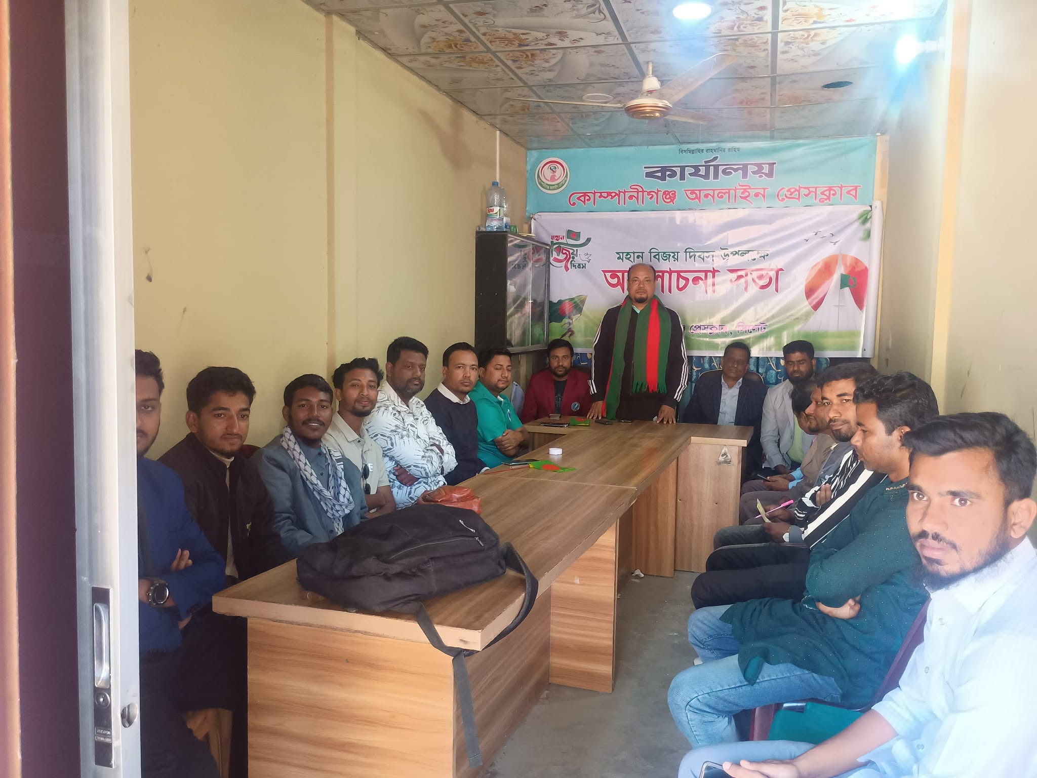 প্রধান উপদেষ্টা পদত্যাগ করবেন না: ফাইজ তাইয়েব আহমেদ