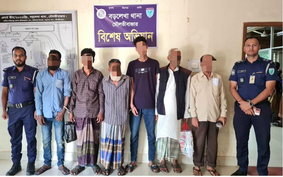 প্রধান উপদেষ্টা পদত্যাগ করবেন না: ফাইজ তাইয়েব আহমেদ