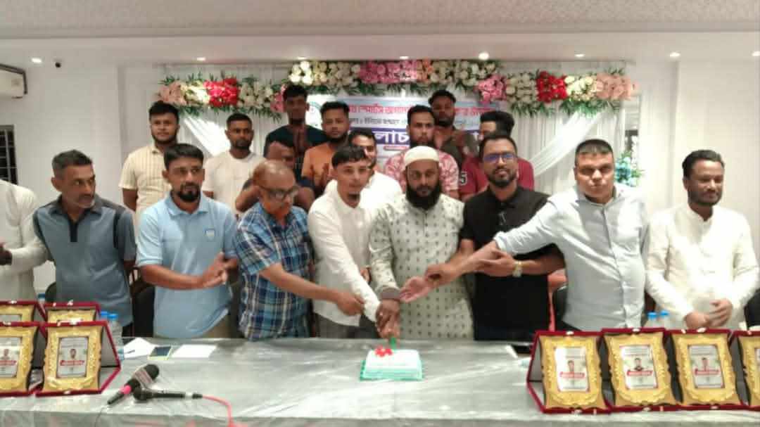 প্রধান উপদেষ্টা পদত্যাগ করবেন না: ফাইজ তাইয়েব আহমেদ