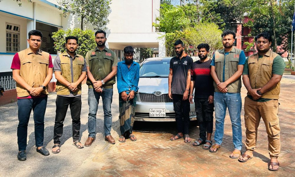 প্রধান উপদেষ্টা পদত্যাগ করবেন না: ফাইজ তাইয়েব আহমেদ