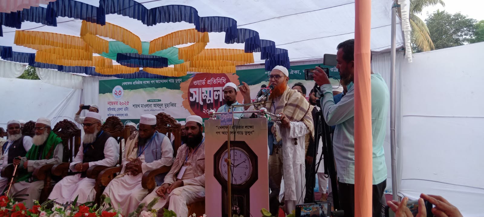 প্রধান উপদেষ্টা পদত্যাগ করবেন না: ফাইজ তাইয়েব আহমেদ