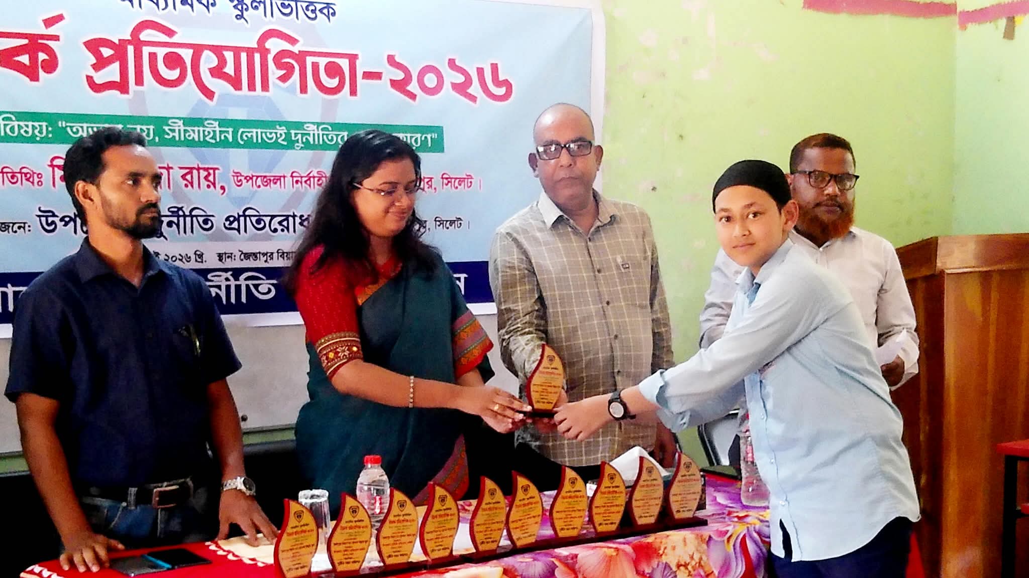 প্রধান উপদেষ্টা পদত্যাগ করবেন না: ফাইজ তাইয়েব আহমেদ
