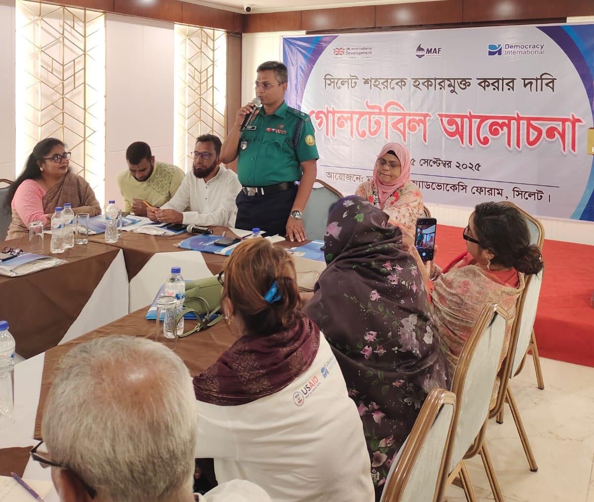 প্রধান উপদেষ্টা পদত্যাগ করবেন না: ফাইজ তাইয়েব আহমেদ