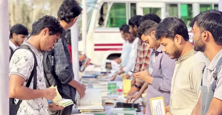 প্রধান উপদেষ্টা পদত্যাগ করবেন না: ফাইজ তাইয়েব আহমেদ