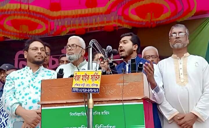 প্রধান উপদেষ্টা পদত্যাগ করবেন না: ফাইজ তাইয়েব আহমেদ