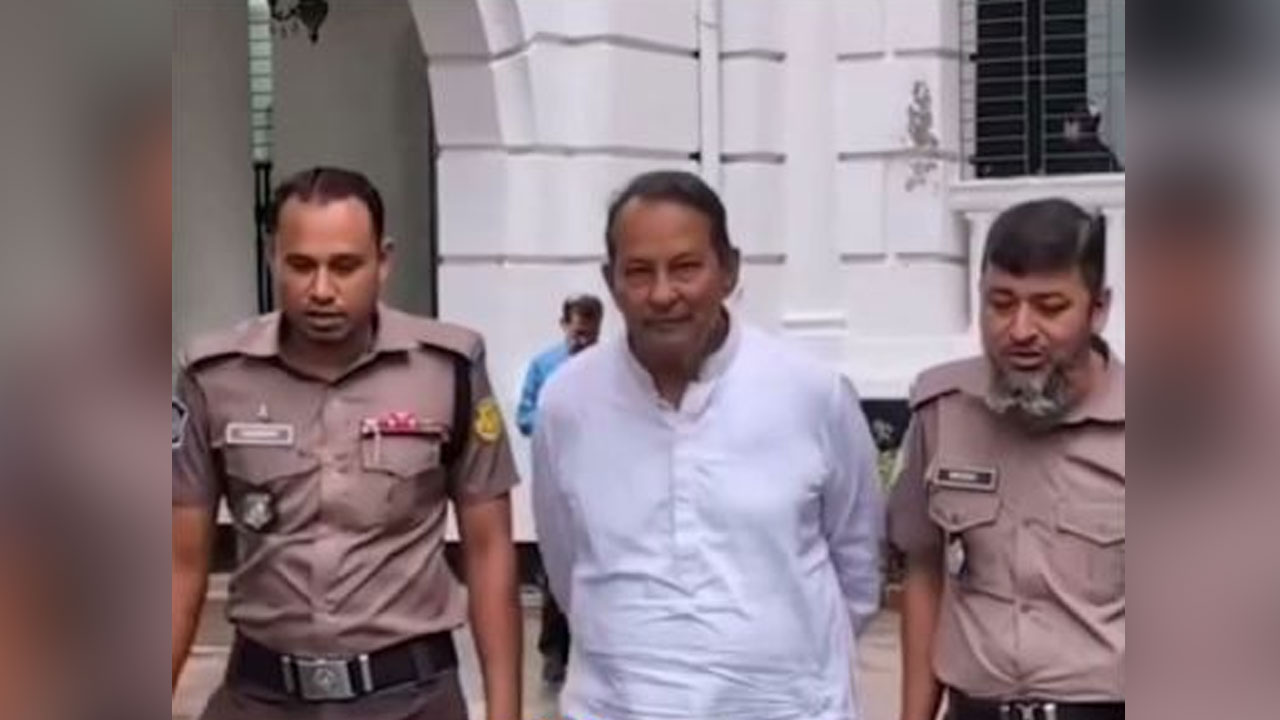 প্রধান উপদেষ্টা পদত্যাগ করবেন না: ফাইজ তাইয়েব আহমেদ