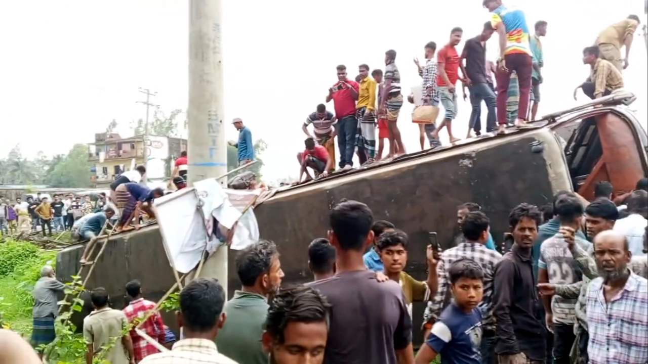 প্রধান উপদেষ্টা পদত্যাগ করবেন না: ফাইজ তাইয়েব আহমেদ