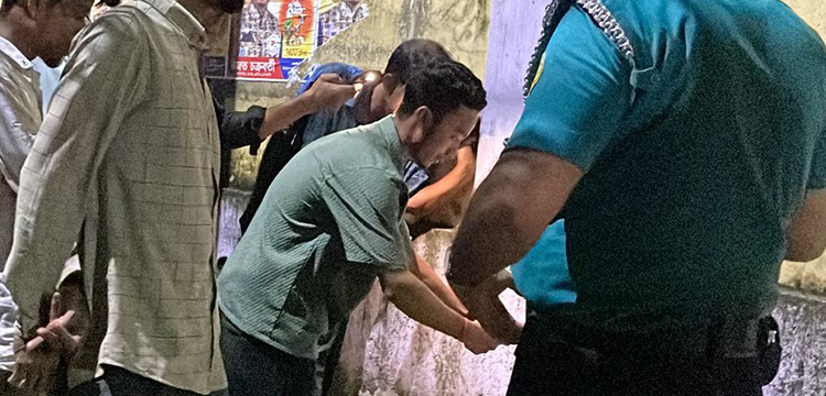 প্রধান উপদেষ্টা পদত্যাগ করবেন না: ফাইজ তাইয়েব আহমেদ