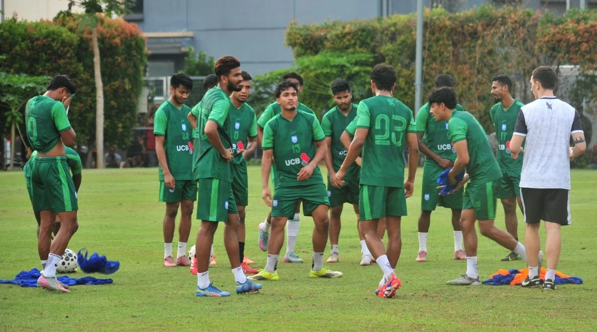 প্রধান উপদেষ্টা পদত্যাগ করবেন না: ফাইজ তাইয়েব আহমেদ