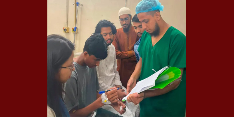 প্রধান উপদেষ্টা পদত্যাগ করবেন না: ফাইজ তাইয়েব আহমেদ