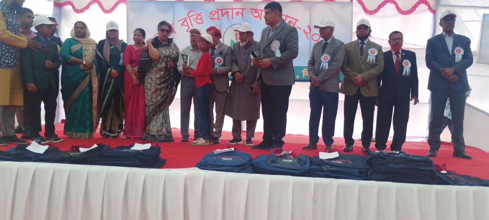 প্রধান উপদেষ্টা পদত্যাগ করবেন না: ফাইজ তাইয়েব আহমেদ