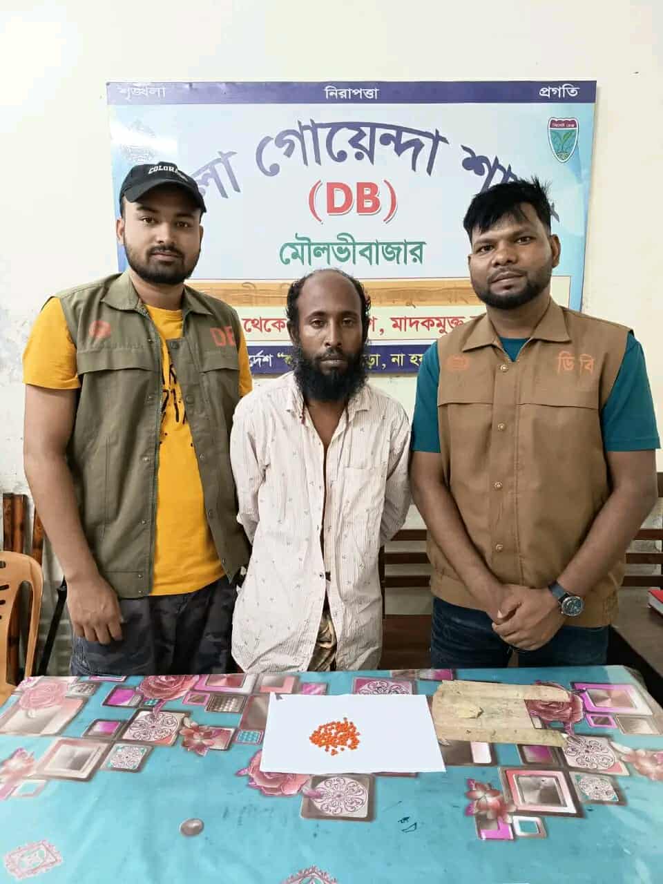প্রধান উপদেষ্টা পদত্যাগ করবেন না: ফাইজ তাইয়েব আহমেদ