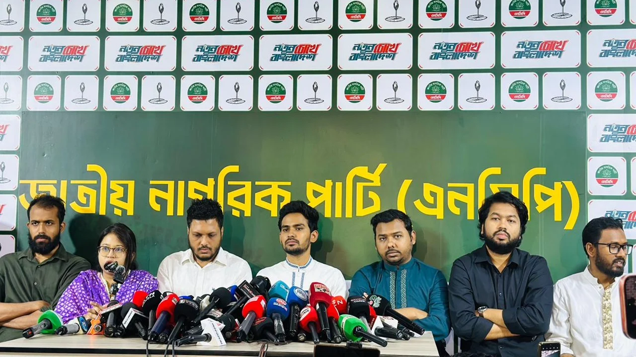 প্রধান উপদেষ্টা পদত্যাগ করবেন না: ফাইজ তাইয়েব আহমেদ