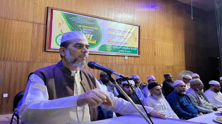 প্রধান উপদেষ্টা পদত্যাগ করবেন না: ফাইজ তাইয়েব আহমেদ