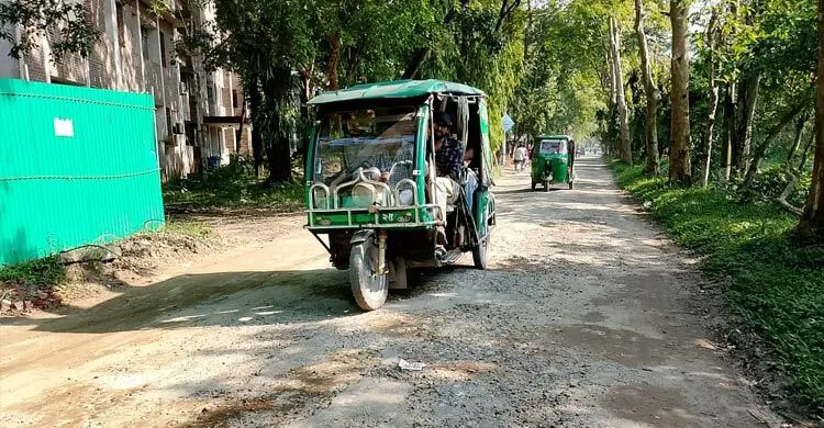 প্রধান উপদেষ্টা পদত্যাগ করবেন না: ফাইজ তাইয়েব আহমেদ