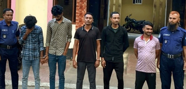 প্রধান উপদেষ্টা পদত্যাগ করবেন না: ফাইজ তাইয়েব আহমেদ