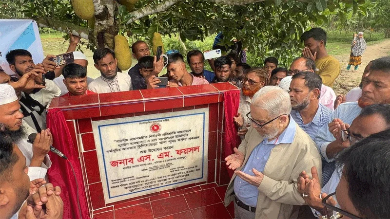 প্রধান উপদেষ্টা পদত্যাগ করবেন না: ফাইজ তাইয়েব আহমেদ
