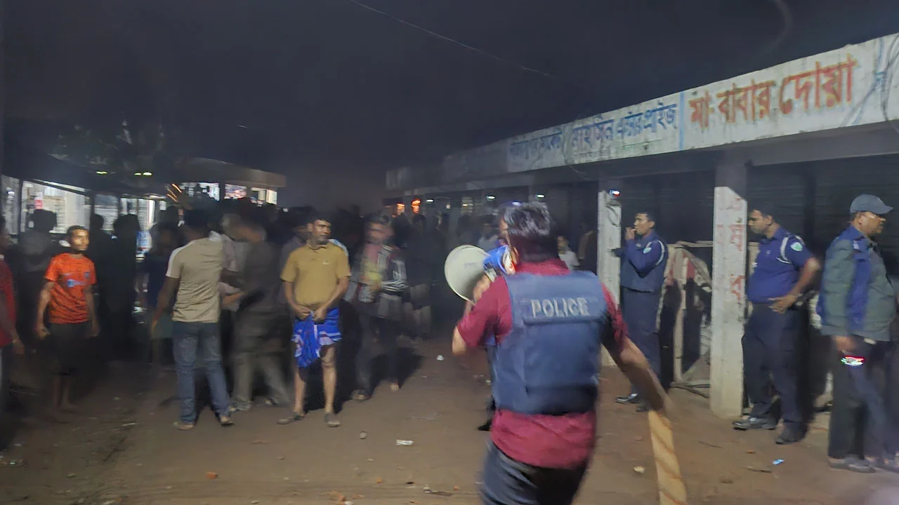 প্রধান উপদেষ্টা পদত্যাগ করবেন না: ফাইজ তাইয়েব আহমেদ