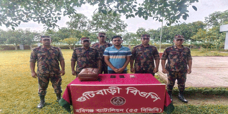 প্রধান উপদেষ্টা পদত্যাগ করবেন না: ফাইজ তাইয়েব আহমেদ