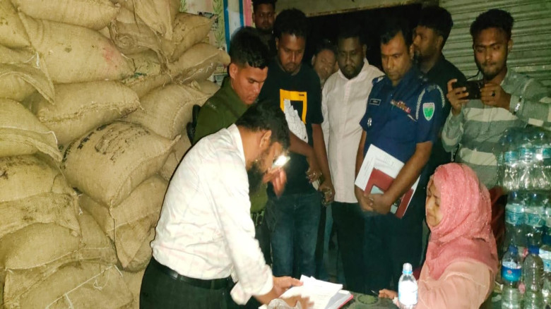 প্রধান উপদেষ্টা পদত্যাগ করবেন না: ফাইজ তাইয়েব আহমেদ