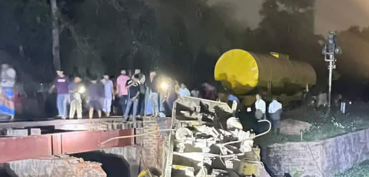 প্রধান উপদেষ্টা পদত্যাগ করবেন না: ফাইজ তাইয়েব আহমেদ