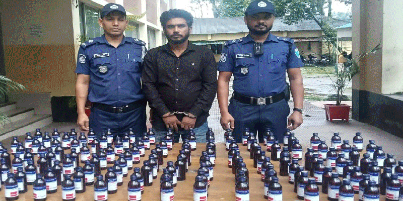 প্রধান উপদেষ্টা পদত্যাগ করবেন না: ফাইজ তাইয়েব আহমেদ
