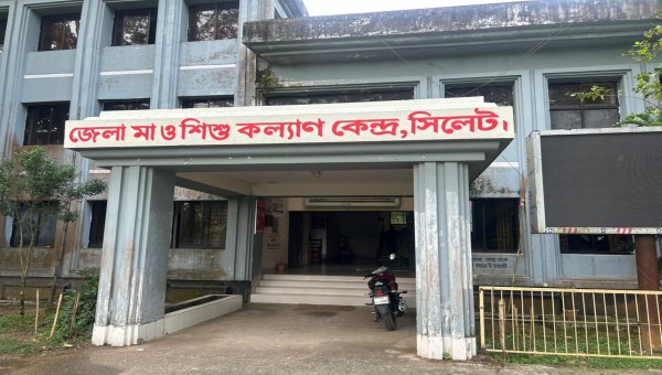 প্রধান উপদেষ্টা পদত্যাগ করবেন না: ফাইজ তাইয়েব আহমেদ