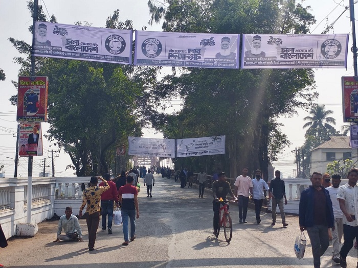 প্রধান উপদেষ্টা পদত্যাগ করবেন না: ফাইজ তাইয়েব আহমেদ