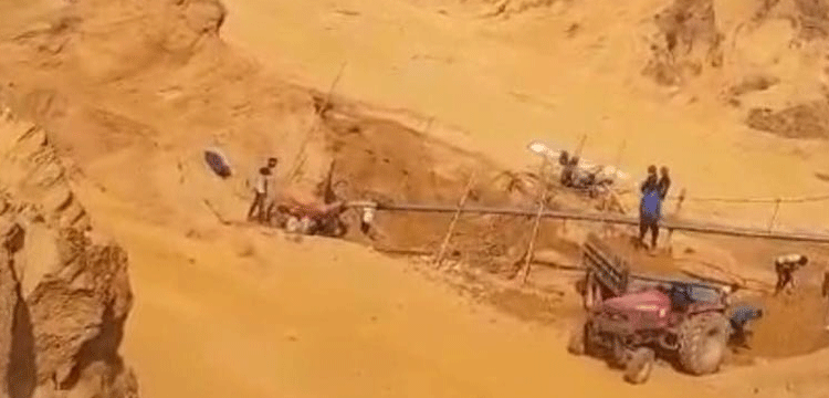 প্রধান উপদেষ্টা পদত্যাগ করবেন না: ফাইজ তাইয়েব আহমেদ