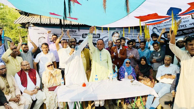প্রধান উপদেষ্টা পদত্যাগ করবেন না: ফাইজ তাইয়েব আহমেদ