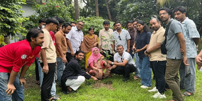 প্রধান উপদেষ্টা পদত্যাগ করবেন না: ফাইজ তাইয়েব আহমেদ
