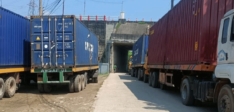 প্রধান উপদেষ্টা পদত্যাগ করবেন না: ফাইজ তাইয়েব আহমেদ