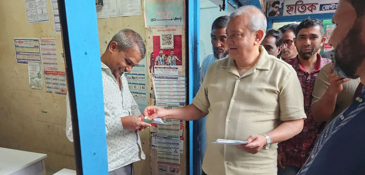 প্রধান উপদেষ্টা পদত্যাগ করবেন না: ফাইজ তাইয়েব আহমেদ